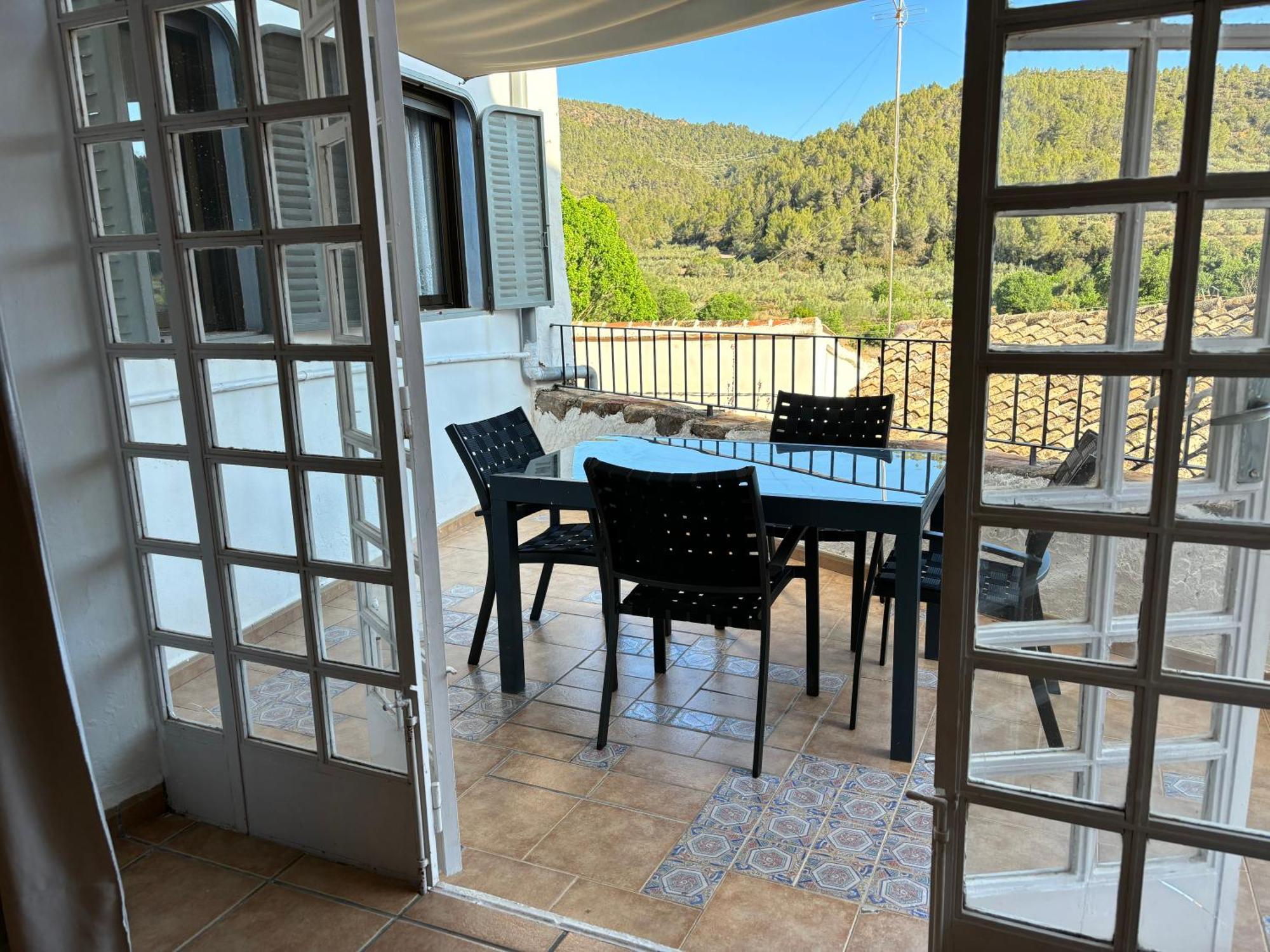 Piso En Vall De Almonacid Con Vistas, Aire Acondicionado, Wifi Y Smart Tv Exterior photo